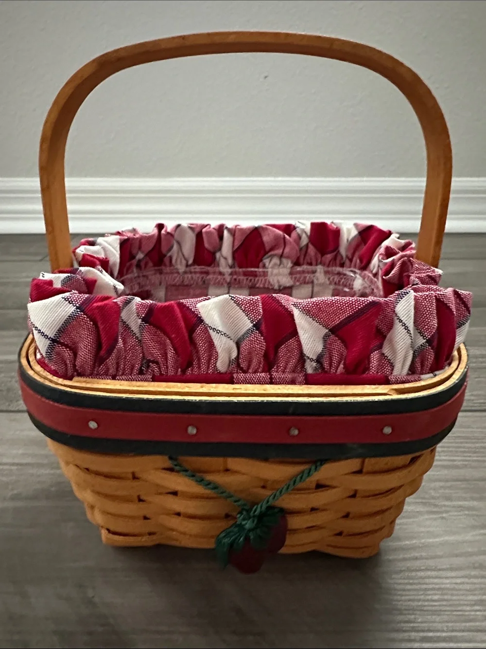 Longaberger Red and White and Blue Woven Strawberry Basket Tote - 2001